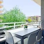 Rentalmar Zahara Family Suites